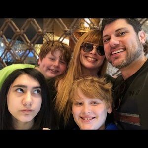 Meet your Posher, Nancy